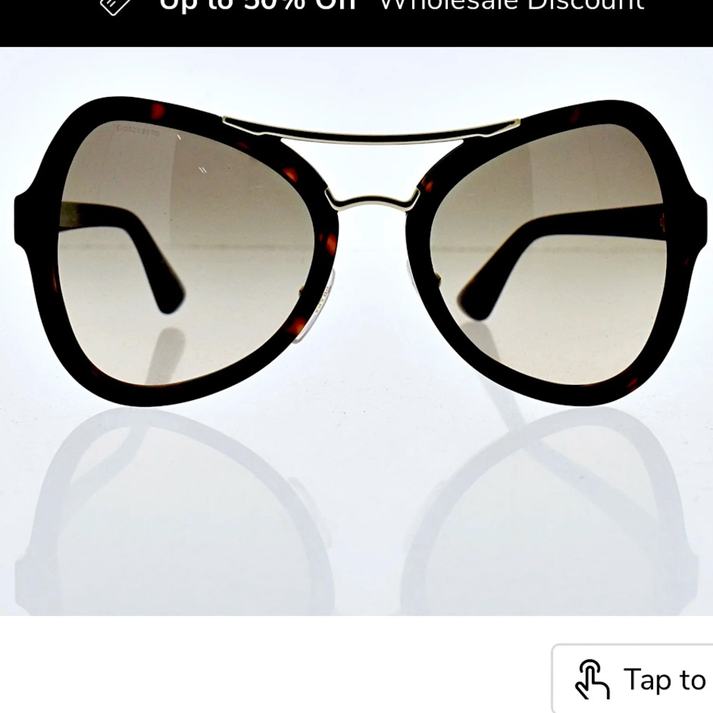Spotted Havana Prada women’s sunglasses with case